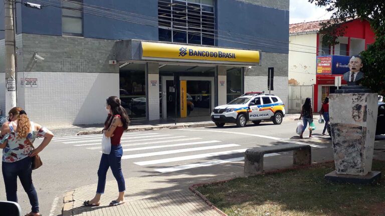 Golpe: pinheirense instala aplicativo de acesso remoto no celular e perde mais de R$17 mil pelo aplicativo do banco em João Pinheiro