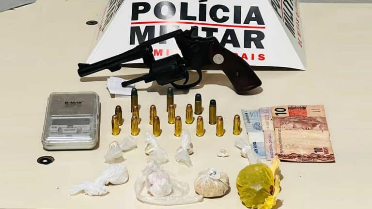 Adolescente de 17 anos posta foto com arma de fogo nas redes sociais e acaba apreendido por tráfico em João Pinheiro