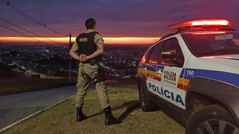 Ladrões amarram família e roubam dinheiro, joias e veículo durante assalto à residência em Paracatu