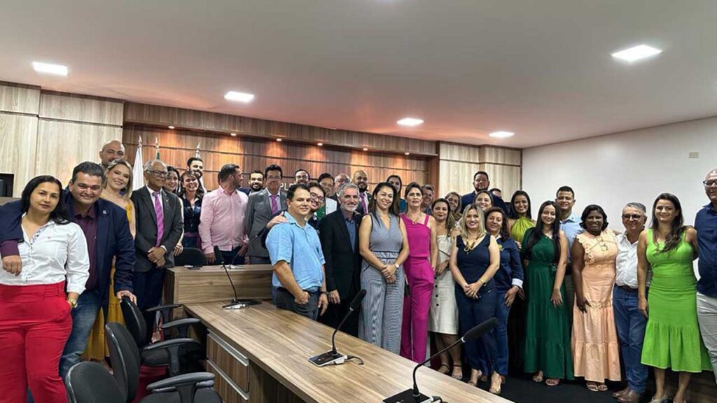 Após 4 anos de muito trabalho, Rotary Club de Brasilândia de Minas alcança independência