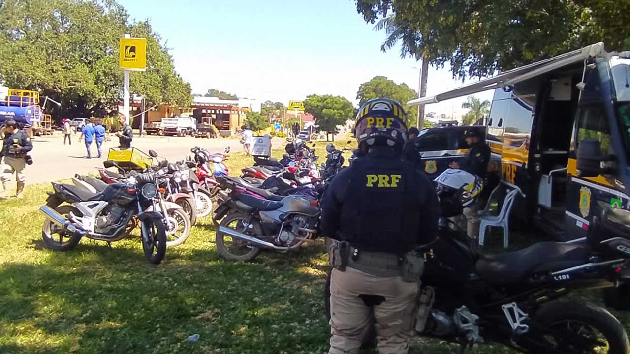 Operação Semana Santa terá 2 mil policiais em blitze nas rodovias federais e estaduais de Minas Gerais