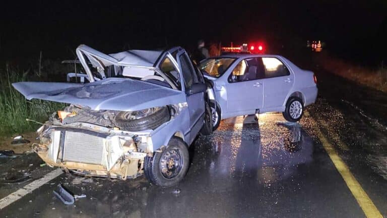 Idoso de 84 anos morre e outras quatro pessoas ficam feridas em três acidentes na MG-354