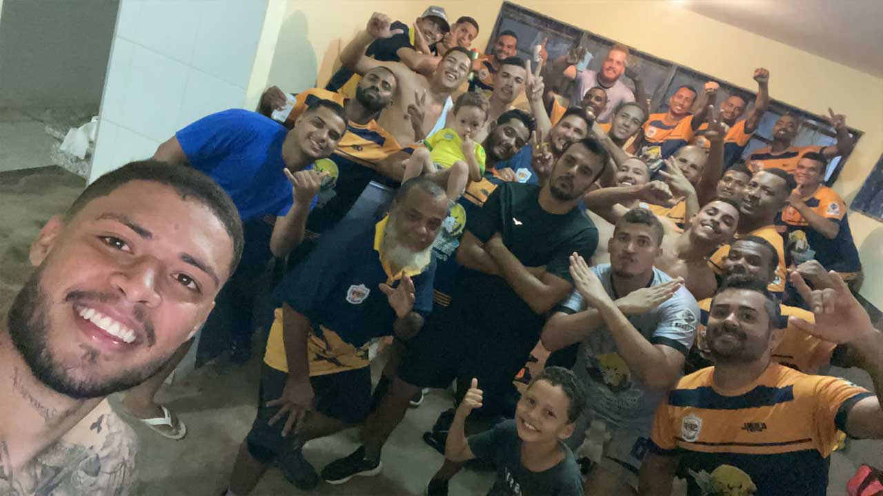 Em jogo emocionante, Seleção Pinheirense vence equipe de Coromandel e avança na Copa AMAPAR Sicredi 2023