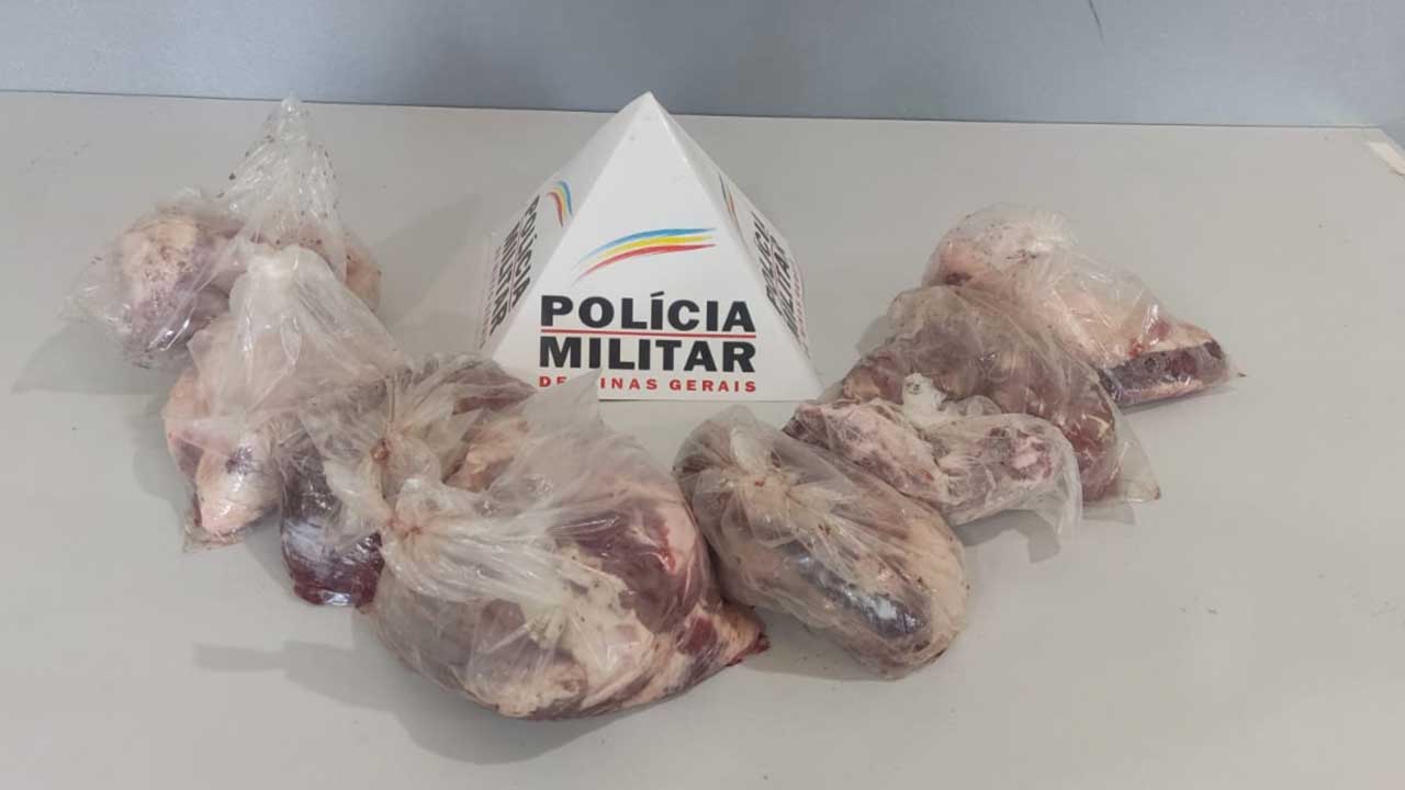 Ladrão invade cozinha de igreja e furta R$5 mil em carnes em Brasilândia de Minas