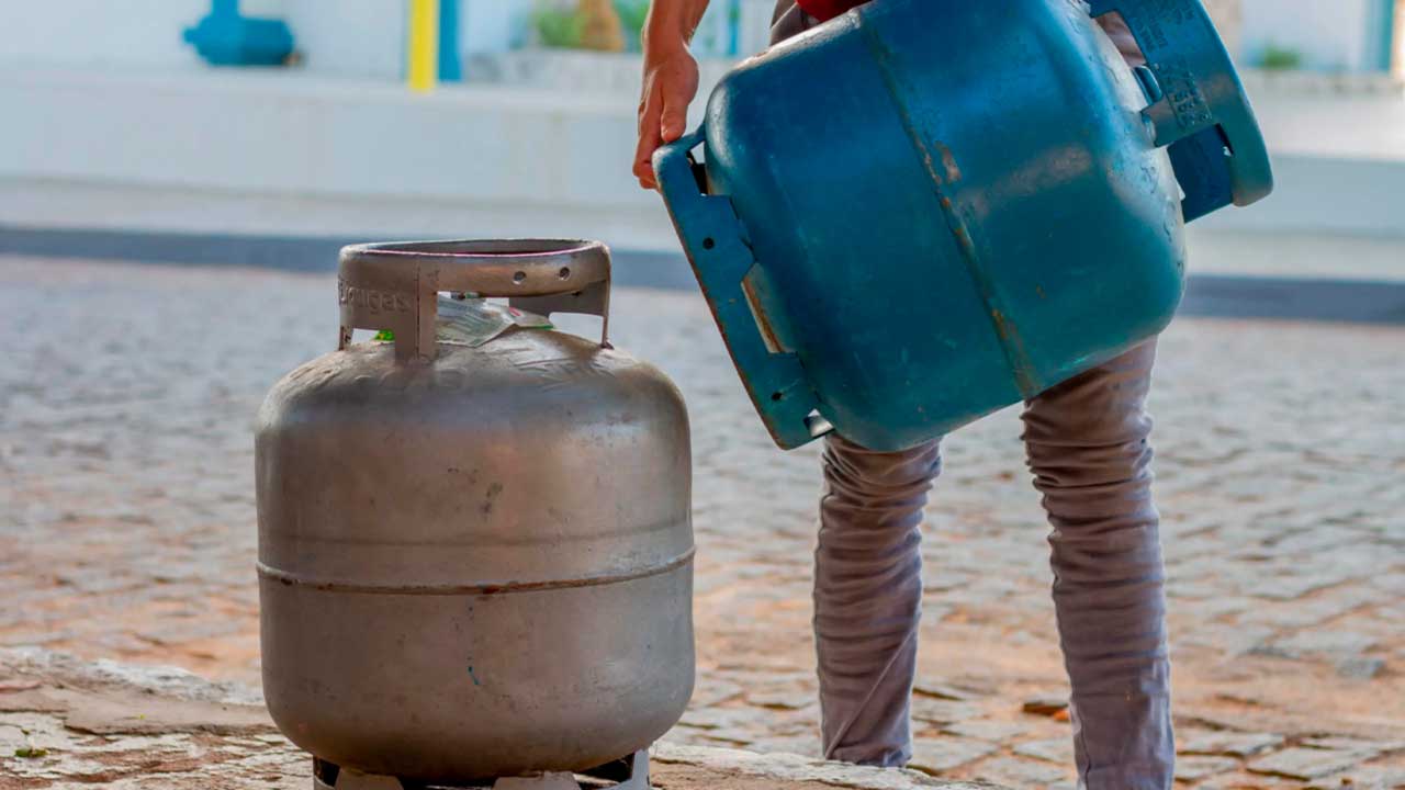 Nova tributação do gás de cozinha promete reduzir preço em Minas Gerais