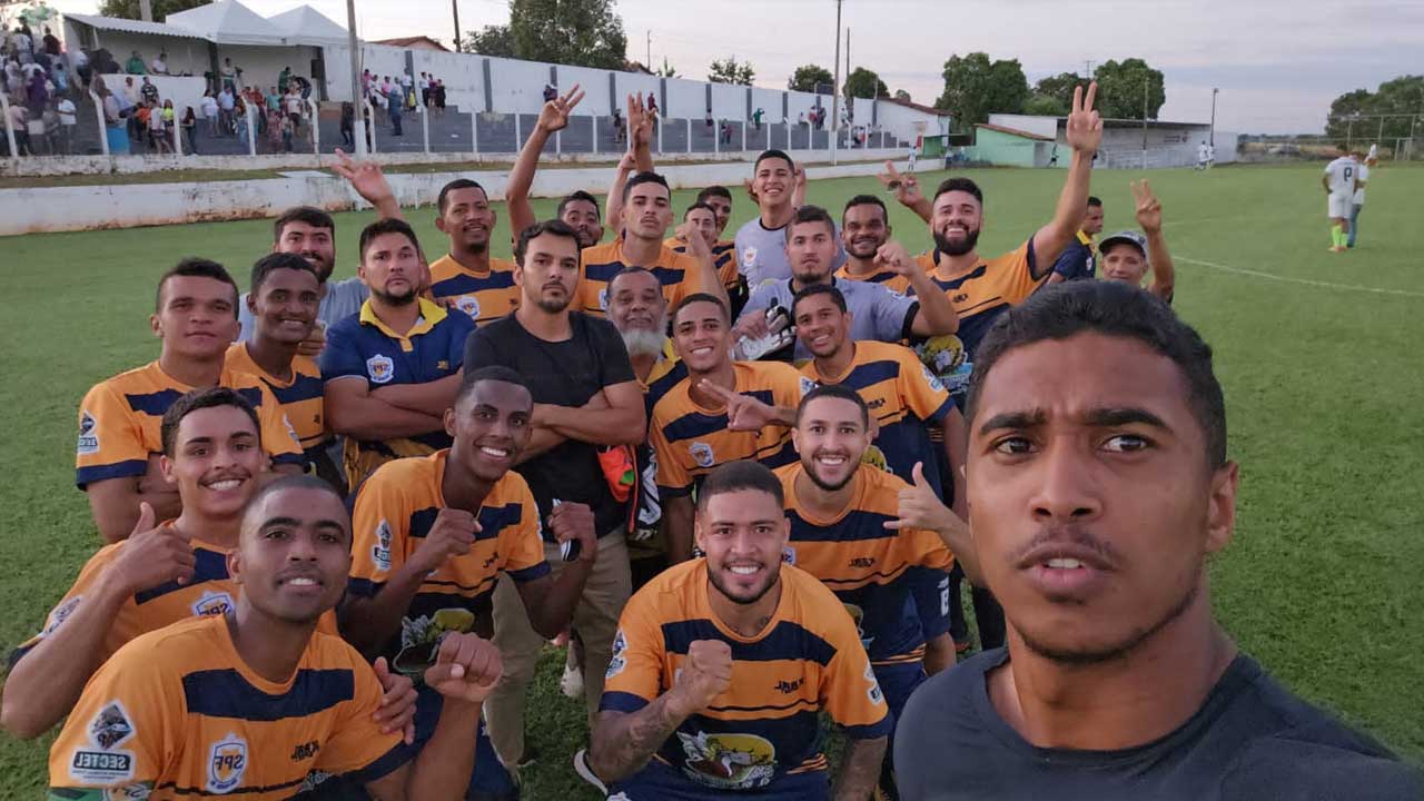 Seleção Pinheirense vence jogo de ida da semifinal da Copa AMAPAR Sicredi 2023, no Goiás