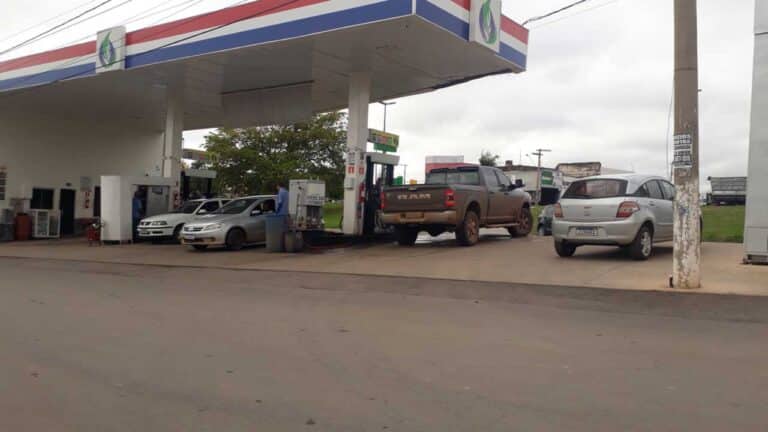 Petrobras reduz gasolina em R$ 0,40, diesel em R$ 0,44 e gás em R$ 8,97
