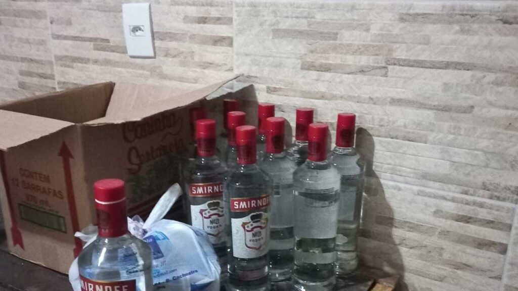 Polícia desarticula esquema de fabricação clandestina de bebidas em Unaí