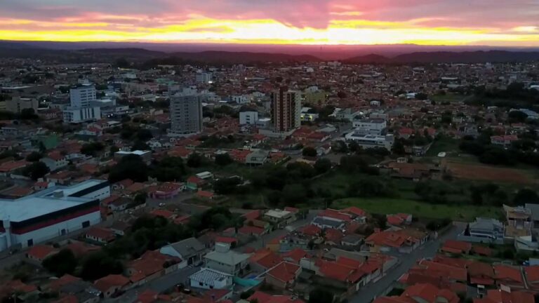 João Pinheiro tem 46.801 habitantes segundo IBGE; crescimento populacional foi de 6,46%