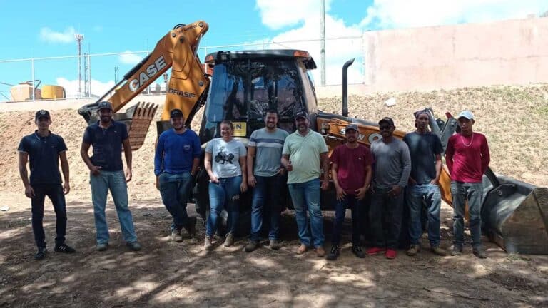 União Treinamentos está com matrículas abertas para curso de operador de máquinas pesadas em João Pinheiro