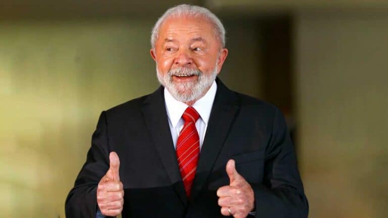 Projeto polêmico em Patos de Minas: vereador sugere 1º de abril como "Dia do Presidente Lula"