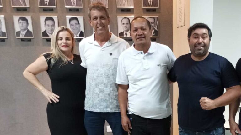 Câmara Municipal de João Pinheiro concede título de cidadão honorário a Jucelino da Polícia Civil