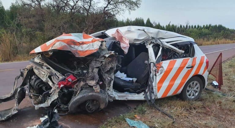 Motorista que escoltava carreta com carga superdimensionada morre em acidente fatal na BR-365, em Pirapora