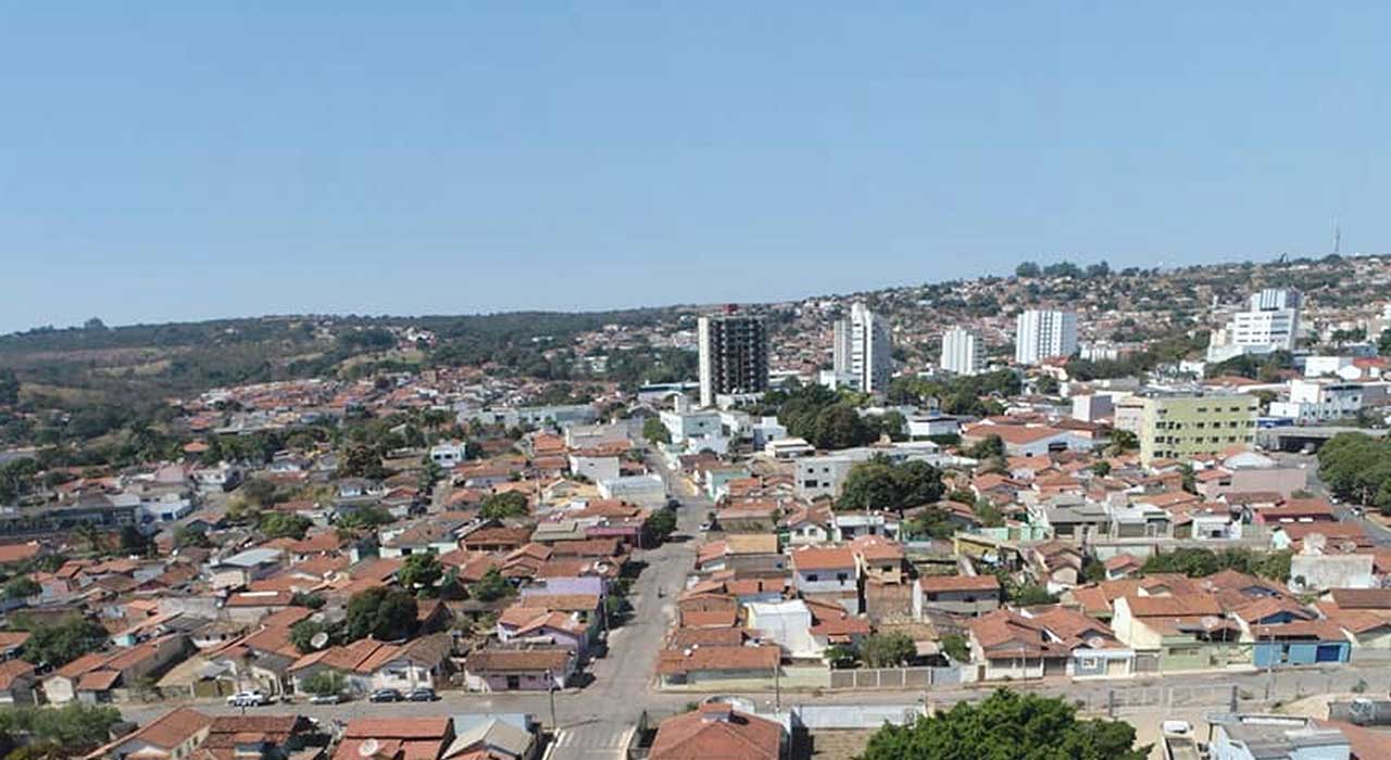 Apagão que atingiu parte do Brasil é sentido em João Pinheiro; vários bairros ficaram sem energia