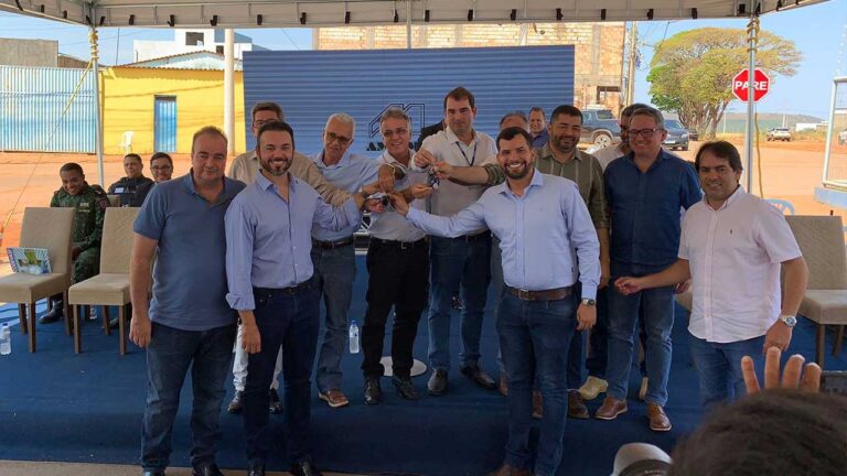 Investimento de R$ 20 milhões: AMNOR e Senador Rodrigo Pacheco promovem entrega histórica de maquinários