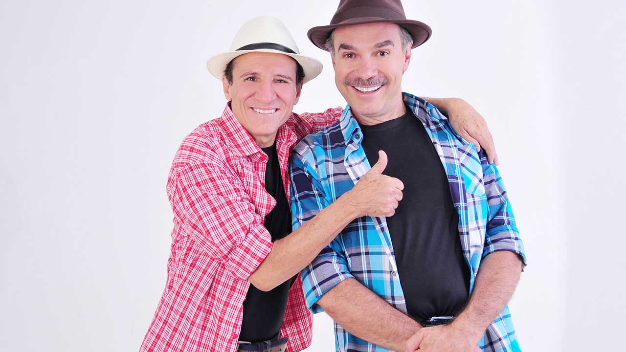 30 anos de humor: Nilton Pinto & Tom Carvalho se apresentam em João Pinheiro em turnê de despedida