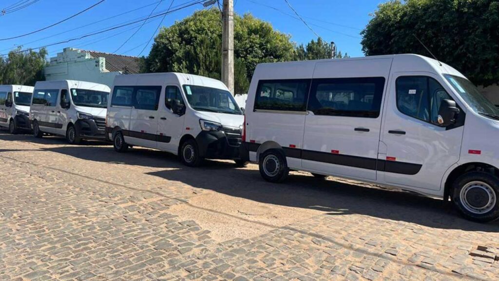 Prefeitura de Santa Fé de Minas revoluciona transporte escolar e segue investindo em infraestrutura