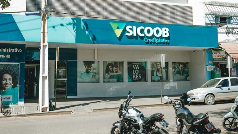 Sicoob Credipinho alerta associados para novo golpe na praça; “tem bandidos se passando por funcionários da agência”