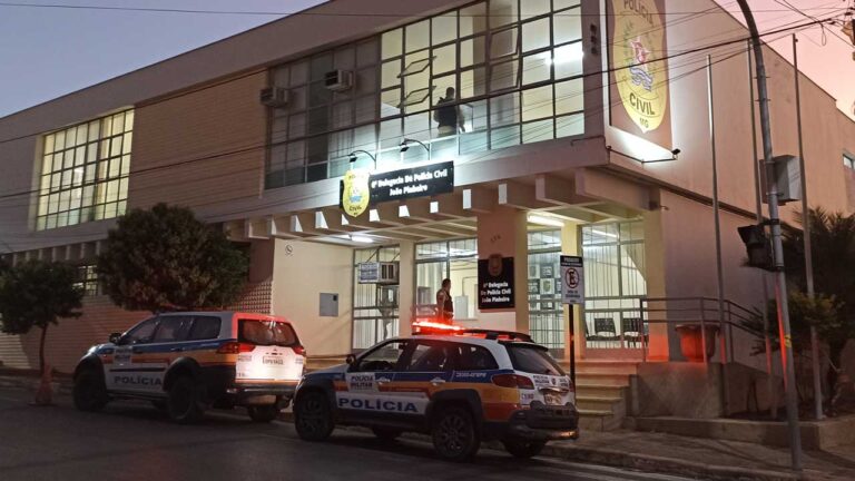 Jovem é preso após ameaçar ex-namorada na frente da Polícia Militar no Água Limpa, em João Pinheiro