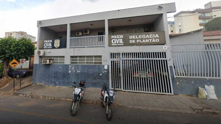 Suspeito finge pedir café, furta faca de R$300 e ainda danifica portão do avô em Minas Gerais