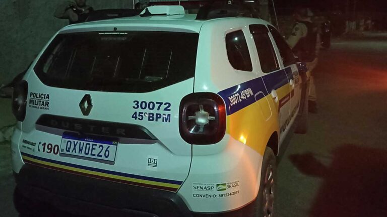 Mulher chama marido de "corno", o acusa de agressão e retira queixa na delegacia, em João Pinheiro