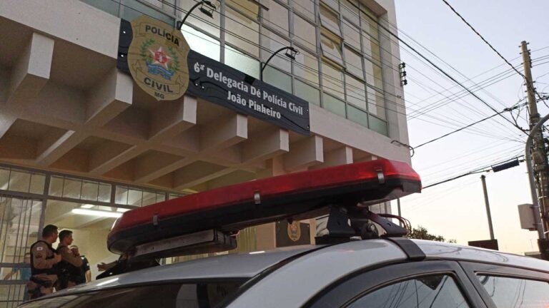 Homem de 43 anos é preso por ameaça e injúria racial contra ex-cunhada em João Pinheiro