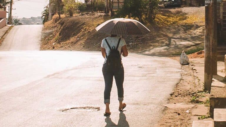 Onda de calor começa nesta quinta e atinge João Pinheiro e quase toda Minas; veja cidades