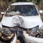 Morador de Brasilândia de Minas sai ileso de acidente após bater carro violentamente em árvore na MG-410