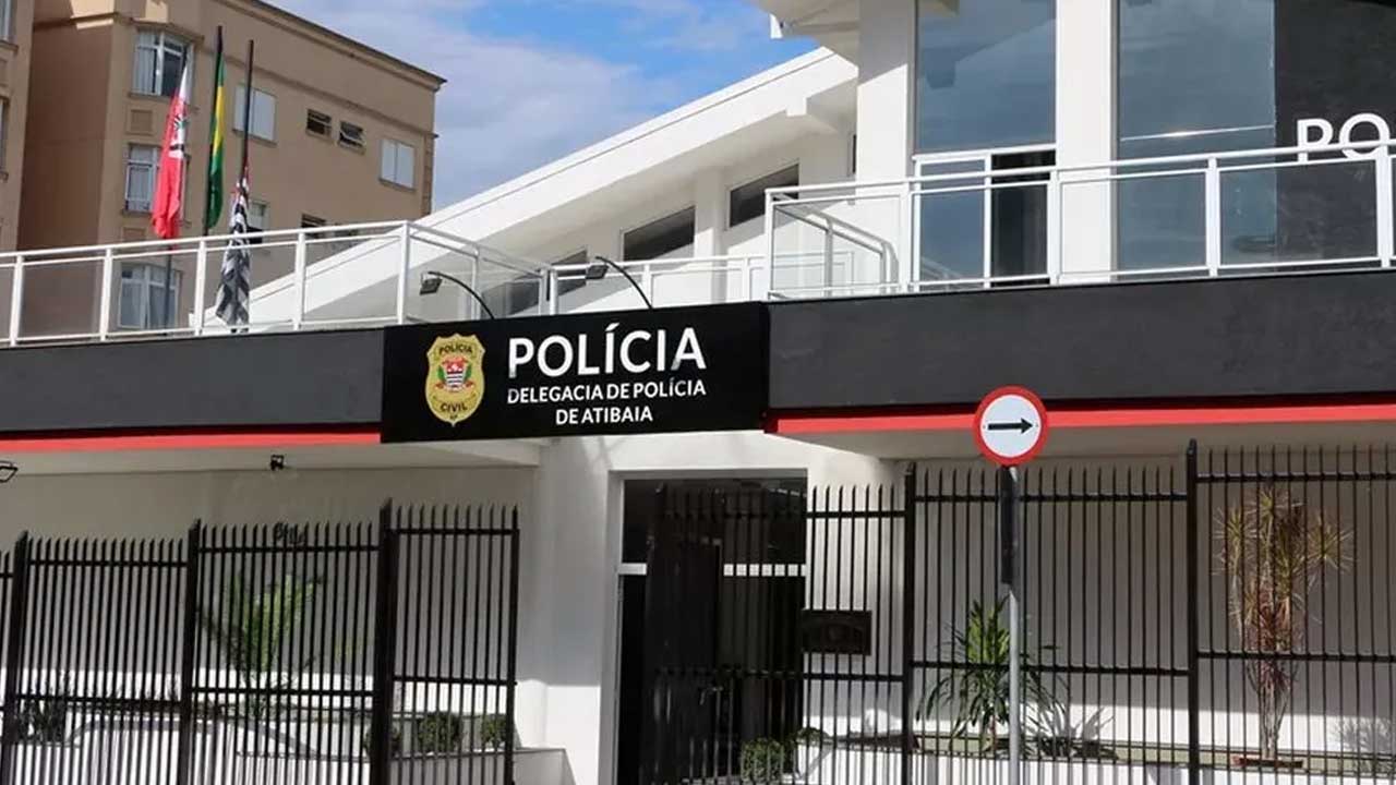 No interior de São Paulo, mulher descobre traição, corta o pênis do marido, tira foto e joga na privada