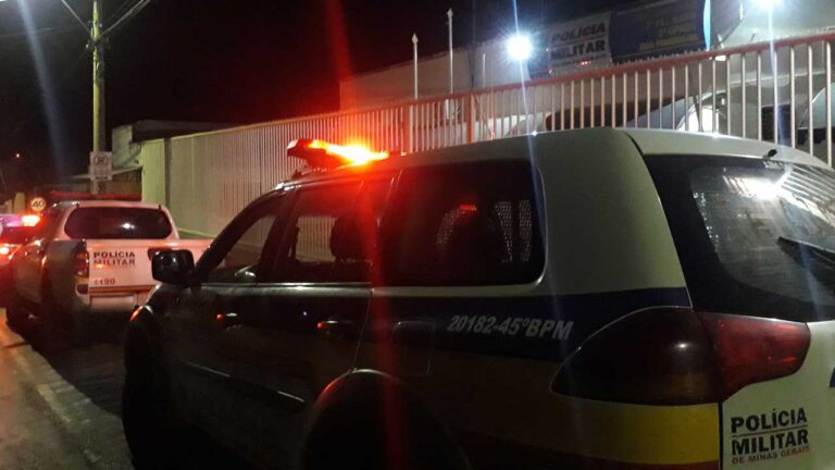 Homem de 37 anos é preso por bater na mãe e irmã no Cais, em João Pinheiro