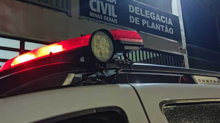 Polícia encontra bebê em situação de risco e mãe acaba presa por abandono de incapaz