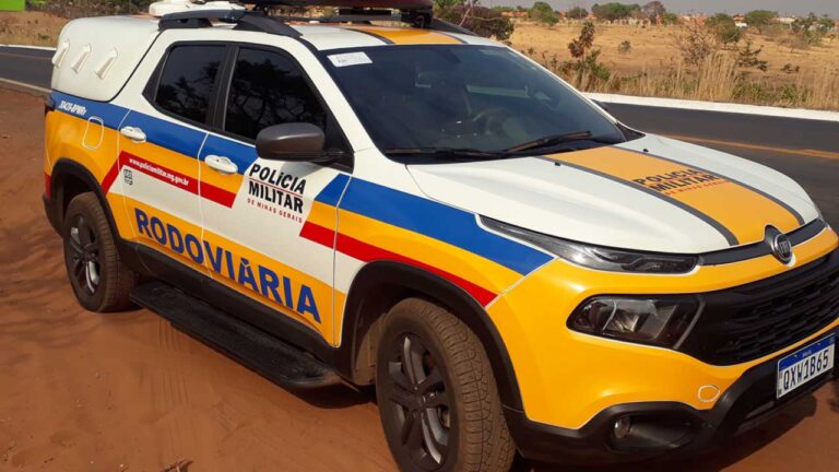 Jovem de 21 anos é preso por porte de cocaína na MG-181, em Brasilândia de Minas