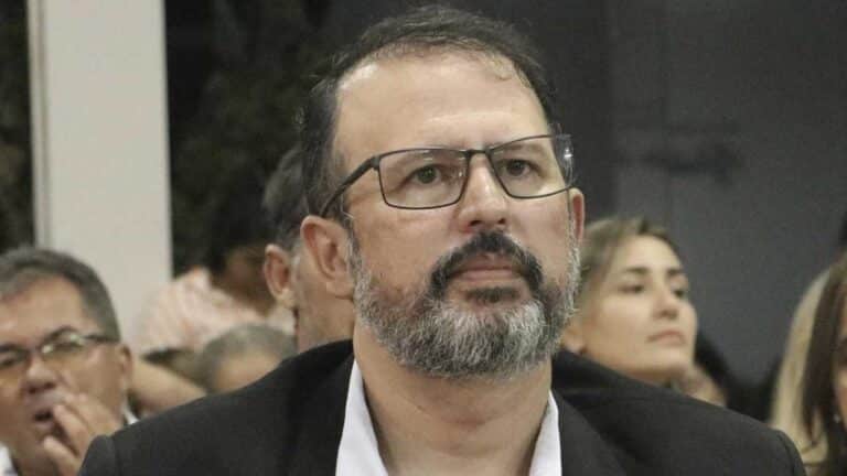 Internado há 9 dias, Padre Lano mostra melhora e respira sem auxílio de aparelhos