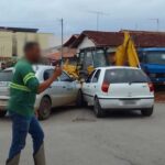 Veículo avança parada obrigatória e causa acidente de trânsito em João Pinheiro