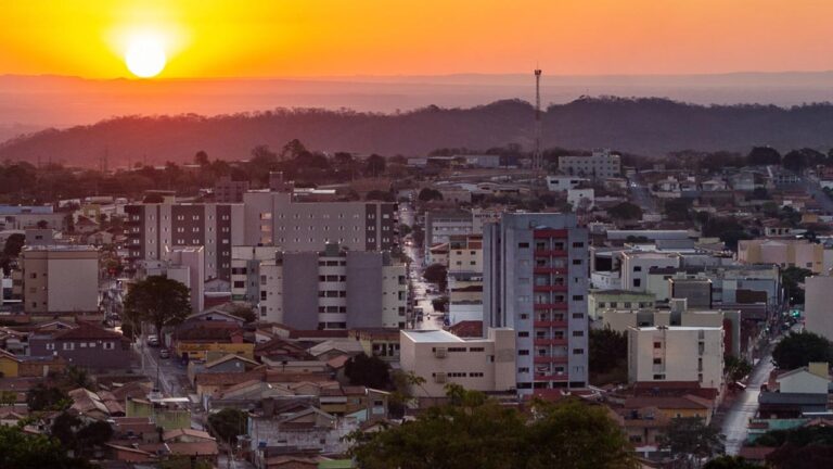 Depois de seis meses no negativo, saldo de empregos volta para o positivo em João Pinheiro, aponta CAGED