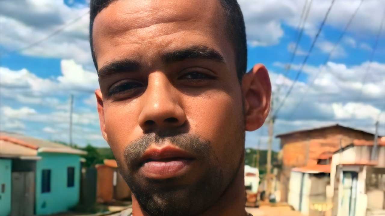 Homem de 31 anos é morto com golpe de chave Philips no Bairro Água Limpa, em João Pinheiro