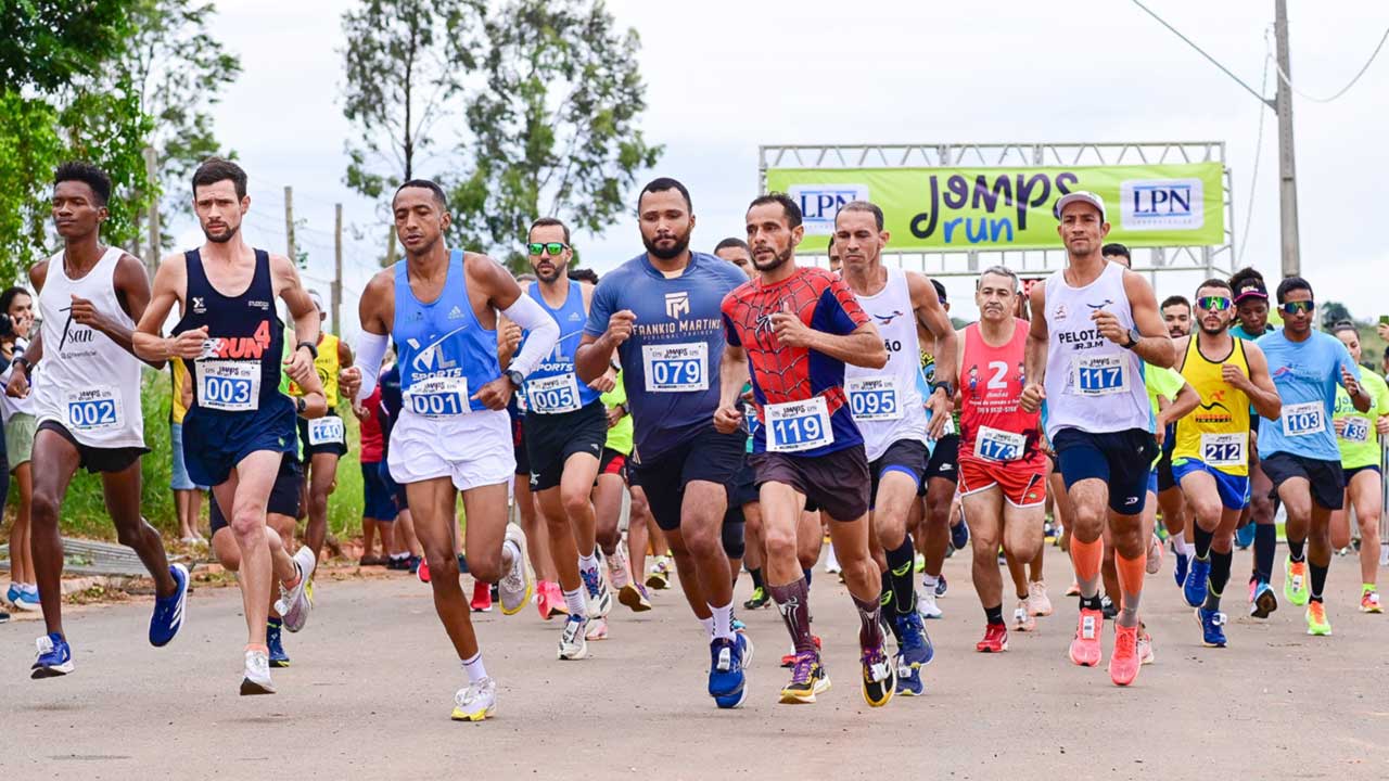 Jomps Run: evento esportivo reúne 250 atletas de várias regiões e estados em João Pinheiro