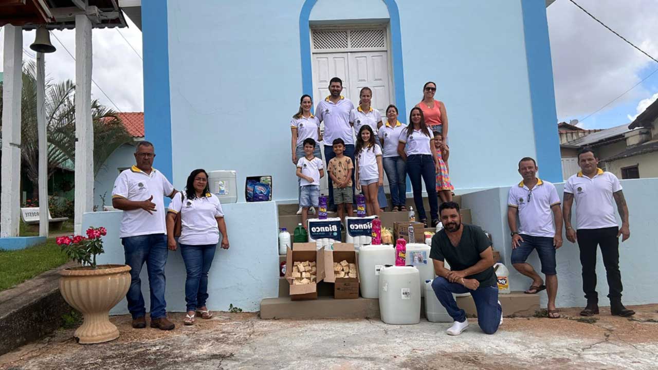 Lions Clube de João Pinheiro realiza campanha de arrecadação e doa kits de higiene e limpeza para o Abrigo Sant’ana