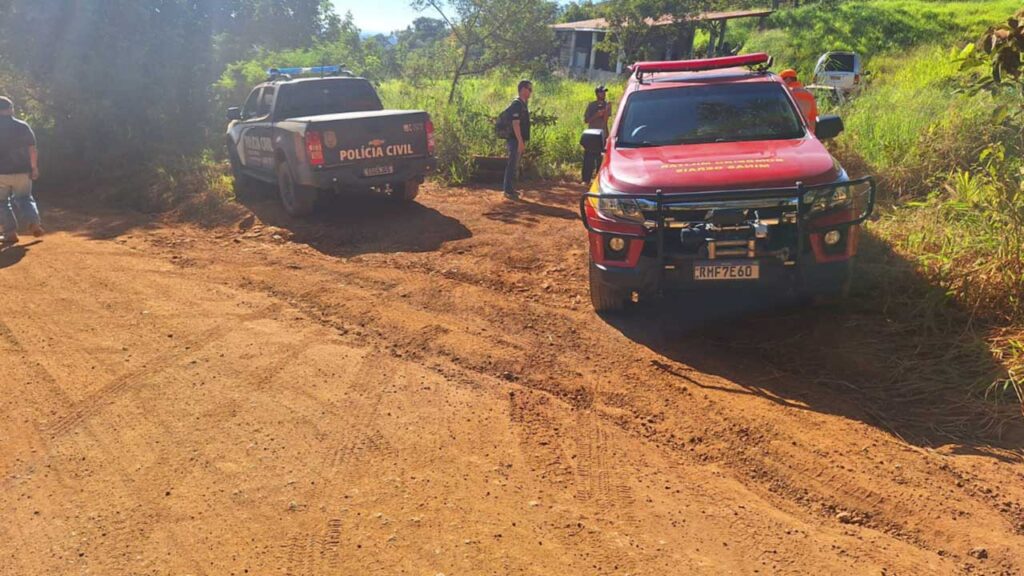 Ossada humana é encontrada em grota na região da Serrinha, em Presidente Olegário