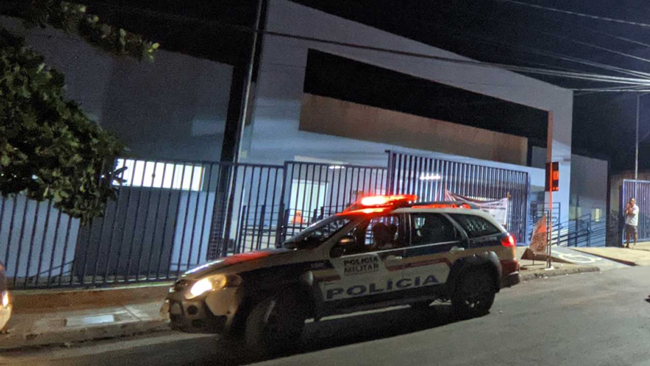 Foragido da justiça é preso na UPA de João Pinheiro enquanto aguardava atendimento médico