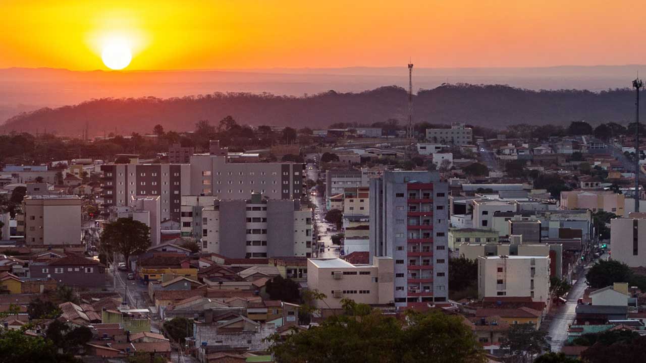 João Pinheiro fecha terceiro mês consecutivo com saldo positivo de empregos, aponta CAGED