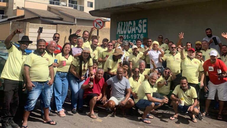 "Amigos do Toim Rosa" celebram cinco anos do grupo com confraternização em João Pinheiro