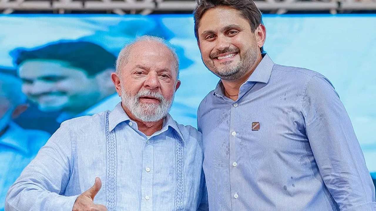 Ministro das Comunicações de Lula é indiciado pela Polícia Federal por corrupção