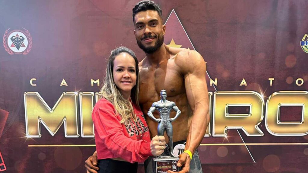 Atletas de João Pinheiro são campeões no Campeonato Mineiro de Fisiculturismo