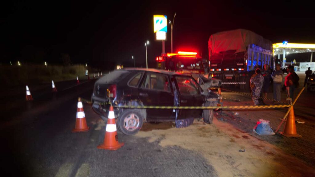 Pinheirense de 45 anos morre na hora em gravíssimo acidente na BR-040 em João Pinheiro