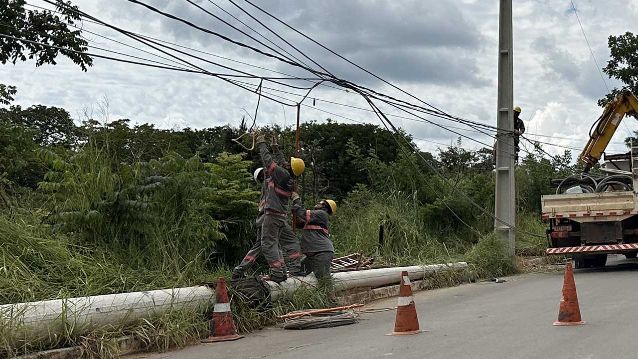 Governo Estadual publica decreto que confirma melhoria na rede de energia elétrica em João Pinheiro