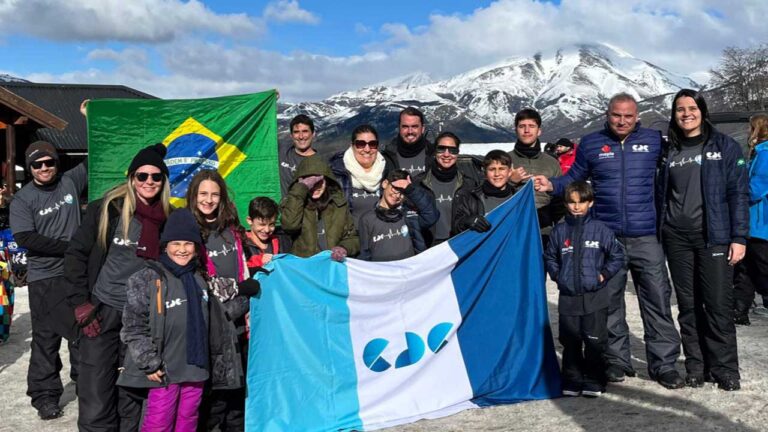 Colégio Darcília Coimbra leva mais uma vez alunos e famílias à viagem internacional na Argentina