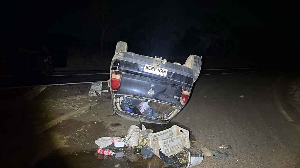 Pinheirense fica presa às ferragens e morre na hora em gravíssimo acidente na BR-040, em João Pinheiro