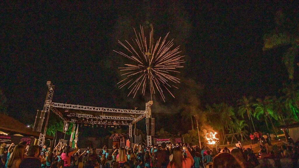 Colégio Darcília Coimbra comemora 5 anos com festa para estudantes e famílias