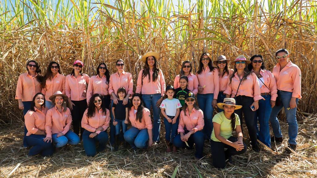 Associação Filhas do Agro e empresas parceiras participam de Dia de Campo da Cachaça Pinheirinha